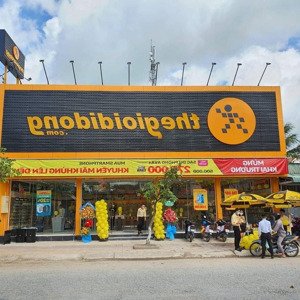 cho thuê mặt bằng đẹp nhất phố mới - tân dương - thủy nguyên ( mặt tiền 20m diện tích 700m2 )
