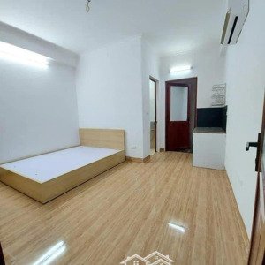chung cư mini 10 tầng mới xây có thang máy tùy phòng nôi thất đầy đủ, ngõ 157b chùa láng