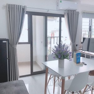 láng, đống đa - full đồ - máy giăt riêng - ban công - thoáng sáng. 5tr5