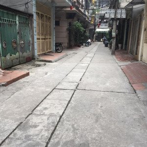 Chính Chủ Cho Thuê Nhà Cấp 4 ở Số Nhà 33, Ngõ 583, Phố Kim Ngưu