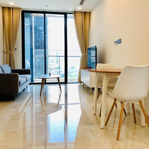 căn hộ chung cư 1pn view landmark tại vinhomes golden river ba son, 7,6 tỷ, 53 m2, hàng hiếm