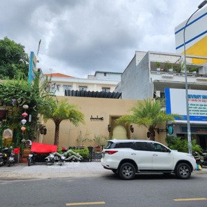 bán nhà mặt tiền cô bắc, quận 1. xây cao tầng. dt 10x23, 224m2. giá 145 tỷ tl. lh 0909198123 quân