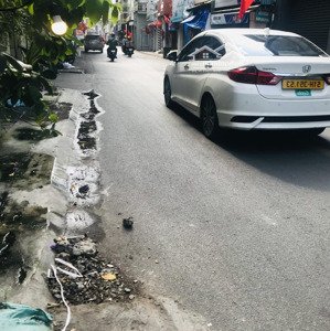 hiếm nhà bán! mt đặng văn ngữ, phú nhuận, 4,4x20,95m vuông vức, 2 tầng, chỉ 23,5 tỷ tl, 0906309923