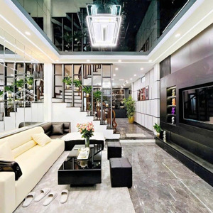 siêu phẩm tại nguyễn tri phương, q.10 50m2 shr 1t2l4pn giá đầu tư chỉ 3 tỷ 250 gọi em đạt coi ngay