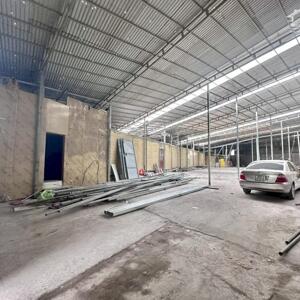1000m kho xưởng khu vực phường Lĩnh Nam cần cho thuê, giá 80tr/th
