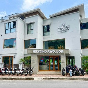 cho thuê mặt bằng kinh doanh bt ngoại giao đoàn tổng diện tích 700m2,mt 15m nhận diện tốt