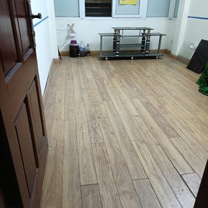 cho thuê phòng trọ dt: 30 m2. tại số 9 ngõ 20 cự lộc