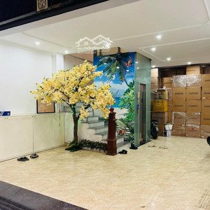 cho thuê mặt phố 131 thái thịnh-đống đa 150m , mặt tiền 15m , giá 35triệu/tháng