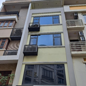 cần bán gấp nhà phân lô, vỉa hè ô tô tránh 60m, 5 tầng giá 20 tỷ 9