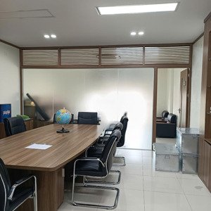 cho thuê nhà phạm tuấn tài, 70m2, 6 tầng, mt 4.5m, thông sàn, thang máy, nhà đẹp, 50tr