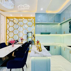 biệt thự sân vườn phú mỹ hưng, ô tô sát cổng, ngang 8m, 110m2, 2 lầu, rẻ nhất quận 7, nhỉnh 8 tỷ