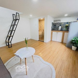 cho thuê nhà trọ 30m2 ngay cầu ông lãnh gần đh ngân hàng - đh luật tphcm ngay q1 dạng có gác