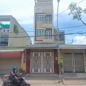 cho thuê nhà 4 lầu ( có thang máy ) mặt tiền kd. đường linh đông. tp thủ đức