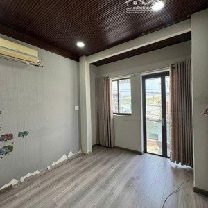 bán gấp nhà đường nguyễn phúc chu 50m2, 4tầng giá chỉ 5,1 tỷ. lh ngọc hòa 0704.569.275.