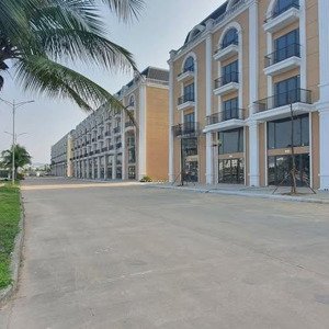 đất lk tuần châu, âu 2, mặt cảng, view du thuyền 5 sao, giá tốt chỉ 4, x tỷ. lh 0973670693