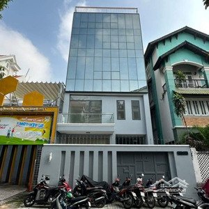 cho thuê nhà mặt tiền siêu đẹp đường nguyễn thái học phường phạm ngũ lão quận 1.