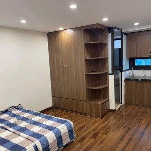 chính chủ cho thuê căn hộ full nội thất tại cầu giấy 30m2 - giá chỉ từ 4tr3