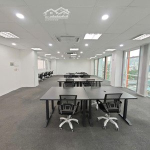 chính chủ cho thuê văn phòng 290m2 có sẵn nội thất, mặt tiền đường đinh bộ lĩnh, bình thạnh