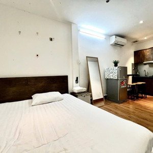 cho thuê phòng quận 1 giá rẻ, 25m2, nội thất như hình ngay phố tây bùi viện, công viên 23/9, quận 1