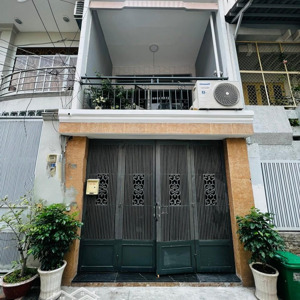 cho thuê nnc hxh ngô tất tố,p22,bình thạnh, 1trệt 1 lầu,2pn2wc giá 16tr/tháng.