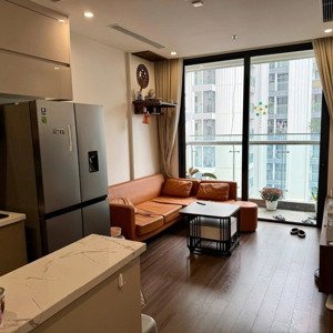 chính chủ bán căn 2 phòng ngủ đầy đủ nội thất vinhomes symphony, giá hơn 4 tỷ rẻ nhất dự án