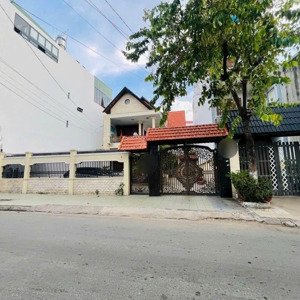 bán biệt thự 550m2 mặt tiền đường hà thị đát phường tân sơn nhì , quận tân phú