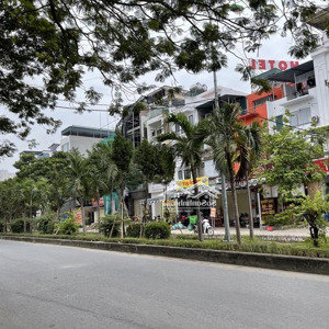 hàng siêu đẹp giá đầu tư . liền kề mặt đường #trịnh_văn_bô,kinh doanh vĩa hè xe 3 xe tải tránh nhau