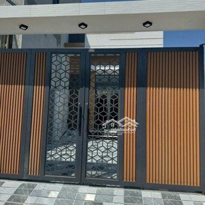 bán gấp căn nhà phước hưng, cách biển long hải 5p giá ngợp trong tháng 5