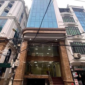 chính chủ cho thuê cả toà nhà mới xây xong dt:80m2 x7t 1 hầm mt:6m full kính mới pccc đủ giá : 83tr