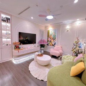 bán căn hộ nội thất siêu đẹp vinhomes symphony