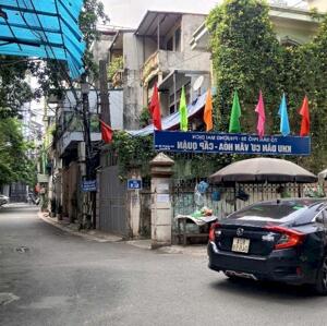 Bán Nhà Phân Lô Nguyễn Hoàng- Ô Tô đỗ Trong Nhà - Ở + Văn Phòng Cực Hợp 70m2 Giá Hợp Lý