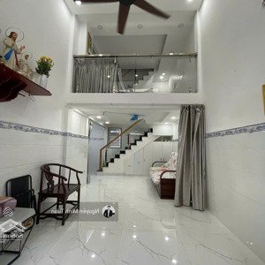 bán nhà huỳnh văn bánh 45m2 (4x11) - 1t2l , 3pn 3wc. cách mt chỉ 15m, hẻm sạch sẽ an ninh.