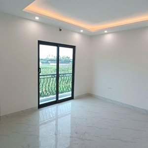 bán nhà riêng xây 3 tầng diện tích 50 m2 cách đại lộ thăng long 2km
