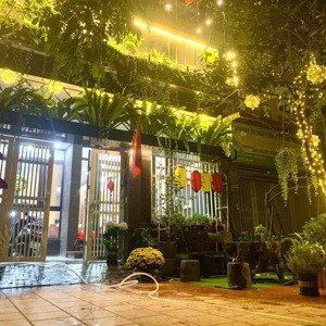 cần bán gấp nhà 88m2* 4 tầng ở đại mỗ nhà hoàn thiện full đồ xịn sò giá 18.3 tỷ