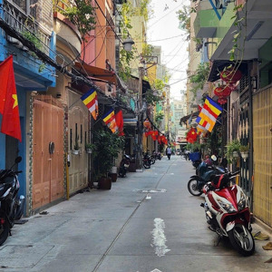 bán căn nhà hxh thông 5 tầng - 5pn - 8,95 tỷ