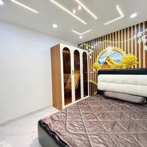 siêu phẩm. hẻm trước nhà 7m,. đường lê đức thọ, p15, gv.dt : 4,5 x 9m= 5,36tỷ.nhà mới ở liền