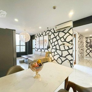 giá 1,7 tỷ siêu hời chính chủ bán ngay ch gia phát apartment 2pn - 2wc, shr