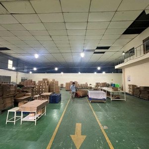 Cho Thuê Kho Xưởng Tổng 2000m Kho 1700m Tại An Dương Vương . Q8. đường Cont. Bảo Vệ 24
