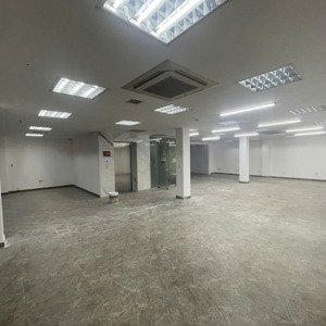 cho thuê văn phòng 50m2, 20 triệu miẽn phí sử dụng vụ 1 năm