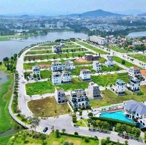 chính chủ cần bán 3 lô biệt thự góc tại dự án bắc đầm vạc - vĩnh yên giá từ 55tr/m2. 0987416477