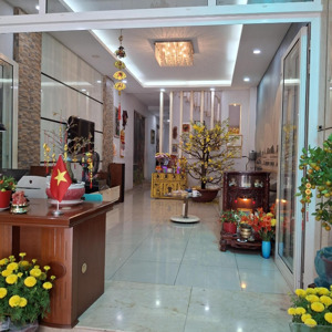 chính chủ bán nhà mặt phố trần thị bảy, 11,868 triệu, 108.86m2, nở hậu,4pn, 4wc, q12, hcm