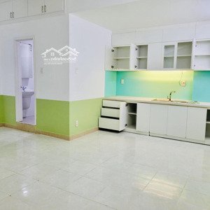 cao ốc b ngô gia tự, p2, quận 10, nhà có sổ hồng, 2pn chưa tới 3 tỷ