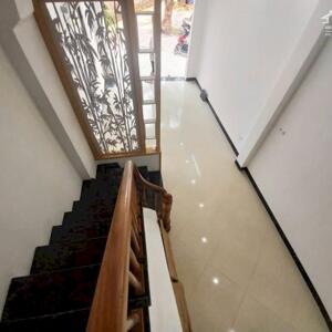 BẠN EM CẦN BÁN PHÂN LÔ VĂN KHÊ 5T 44M2 GIÁ NHỈNH 16 TỶ