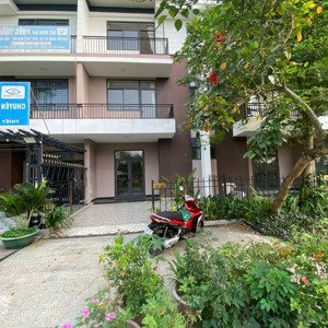 Nhà Mặt Tiền Công Viên,6x15m, T.2l , Mới Xây, Shr, Hoàn Công, Full Nội Thất, Kdc Cao Cấp,vị Trí đẹp