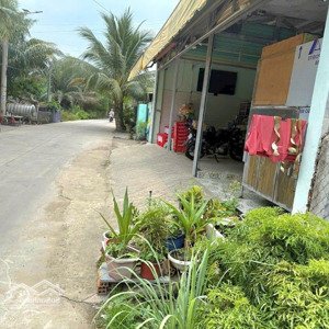 2 Tỷ 100 Dãy Trọ Ngay Mặt Tiền Kinh Doanh Nguyễn Trung Trực Cần đước Long An Thu Nhập 26tr/20 Phòng