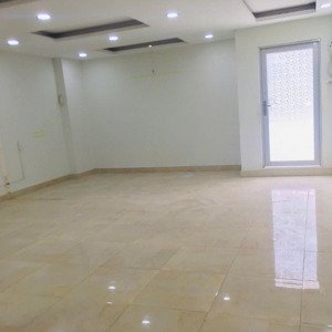 Cho Thuê Shophouse 79 Triệu, 420m2 Tại Khánh Hội, Q4, Hcm Giá Siêu Hời, Nhiều Tiện ích