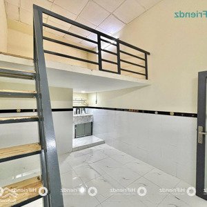 phòng trọ gác cao 1m8 chỉ 3trx ngay ngã tư lạc long quân âu cơ đh bách khoa đh văn hiến chỉ cọc 2tr