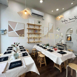 mặt bằng tại m6 pmh 73.44m2 cần bán với thiết kế nội thất đầy đủ,thông thoáng mát mẻ.lh: 0328917910