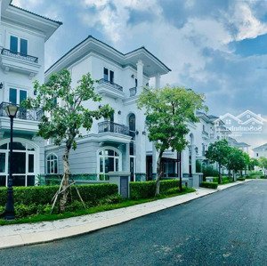 biệt thự đơn lập sol villas, ngay trung tâm q.2. dt: 264m2, chỉ 29.8 tỷ. lh: 0902.746,319