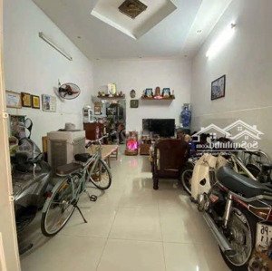 nhà trịnh đình trọng (4x12), nhà kiên cố, vuông vức